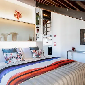 https://coral-loft.hotelinveneto.com